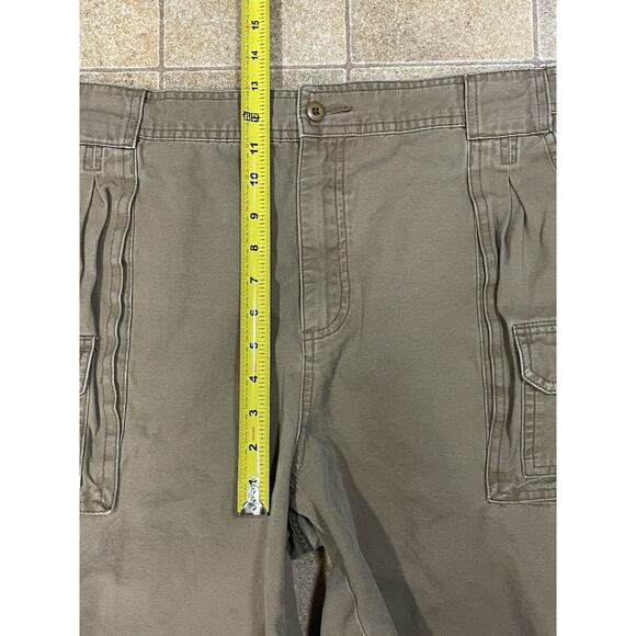 Cabela’s Outdoor Gear Men’s Tan Hiking Cargo Shorts Sz 42” Waist 100% Cotton - Picture 4 of 13